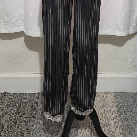 Classy Pajamas Set! - Picture 3 of 5